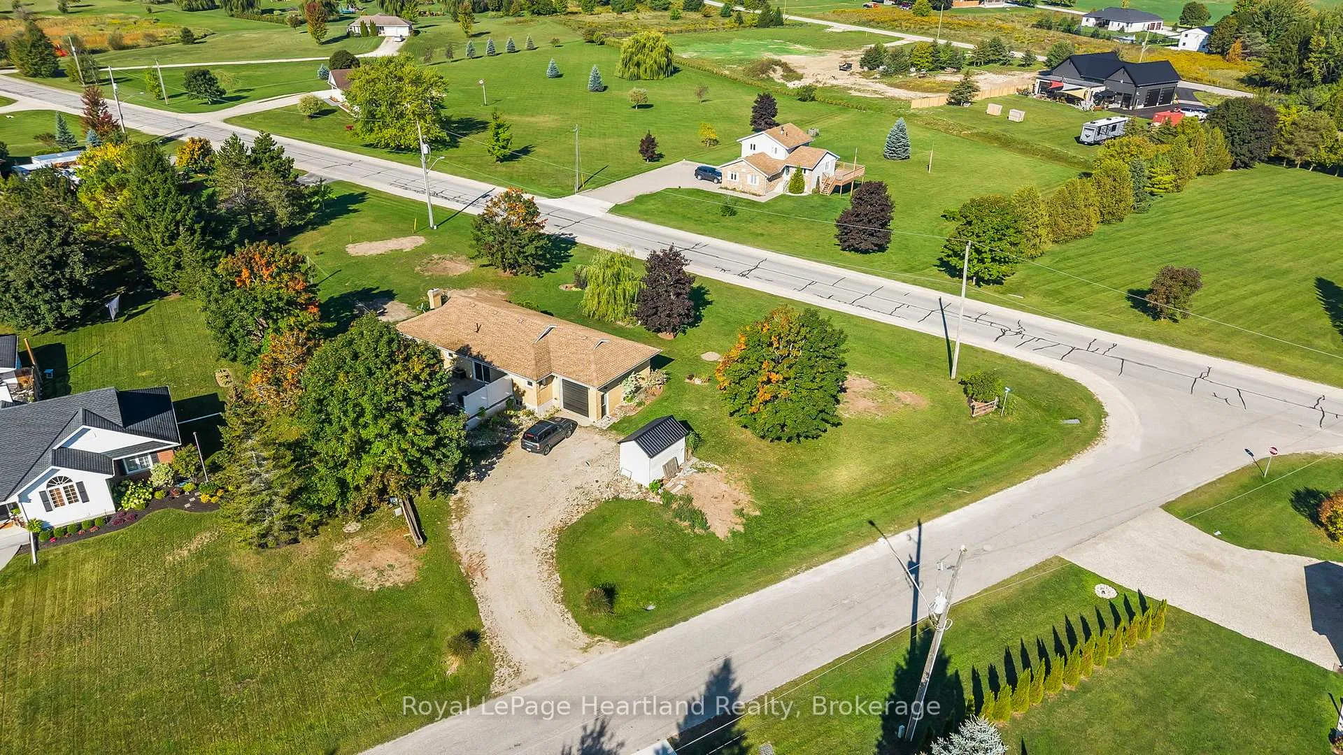 Photo 2 of 1020 Main Street, Howick — HOMEH