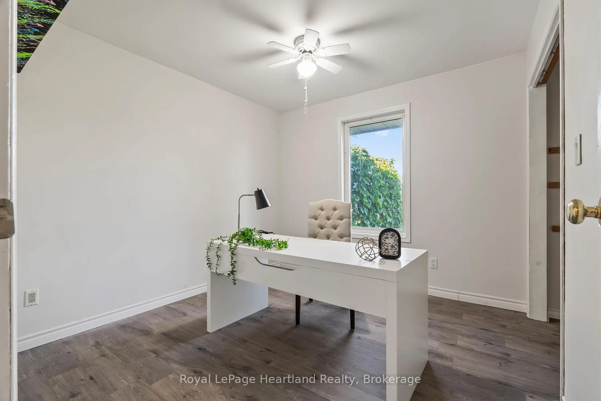 Photo 15 of 1020 Main Street, Howick — HOMEH