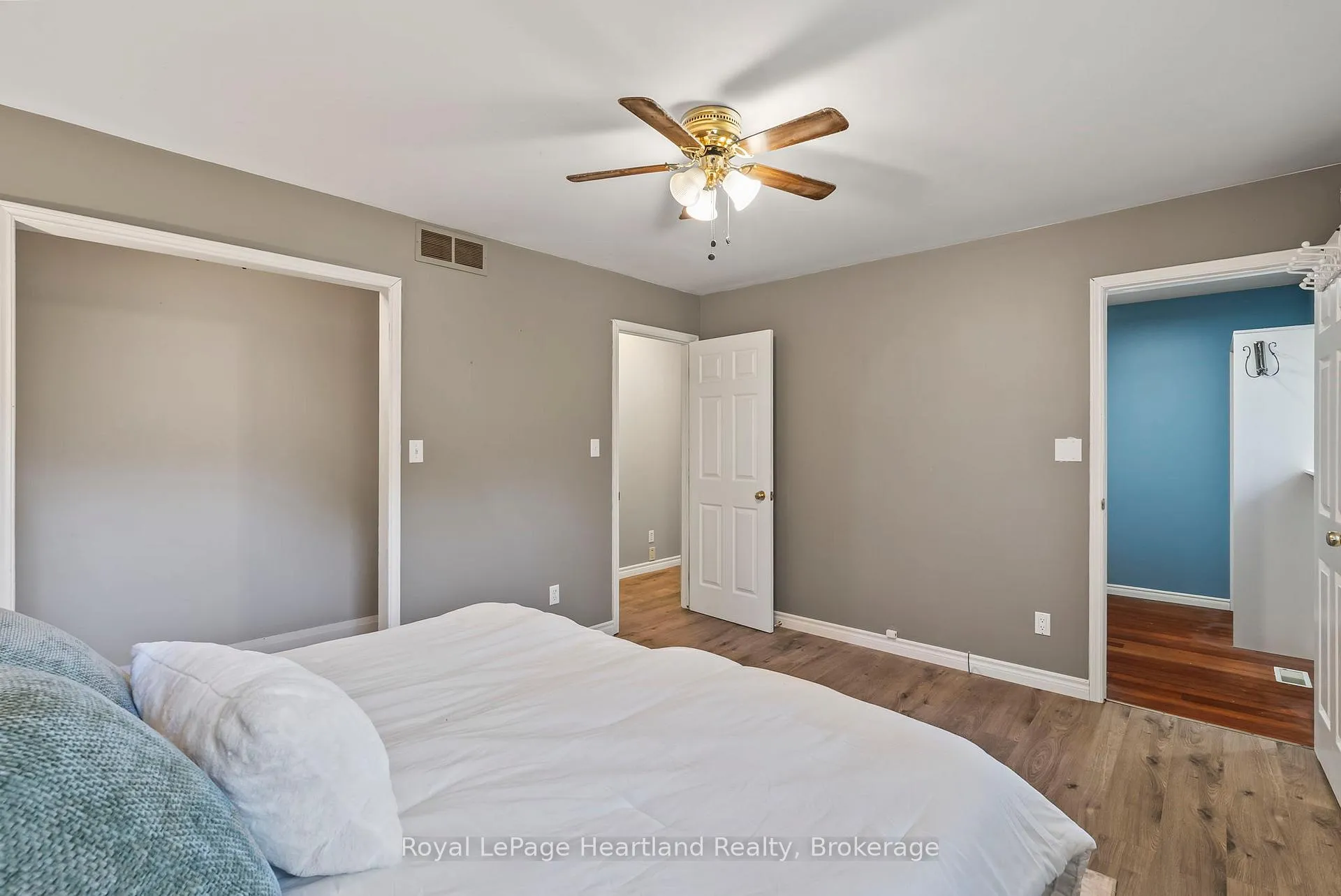 Photo 19 of 1020 Main Street, Howick — HOMEH