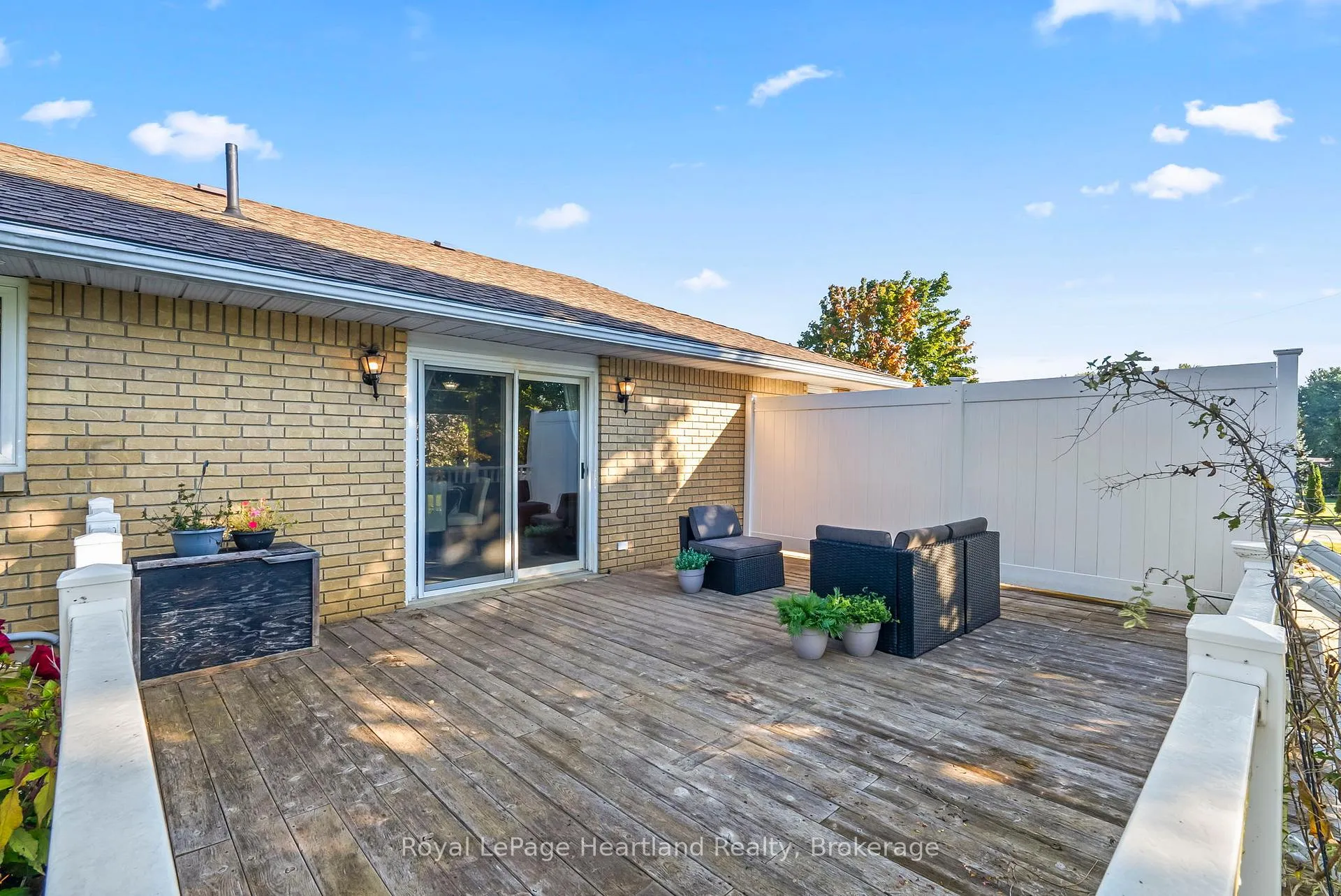 Photo 28 of 1020 Main Street, Howick — HOMEH