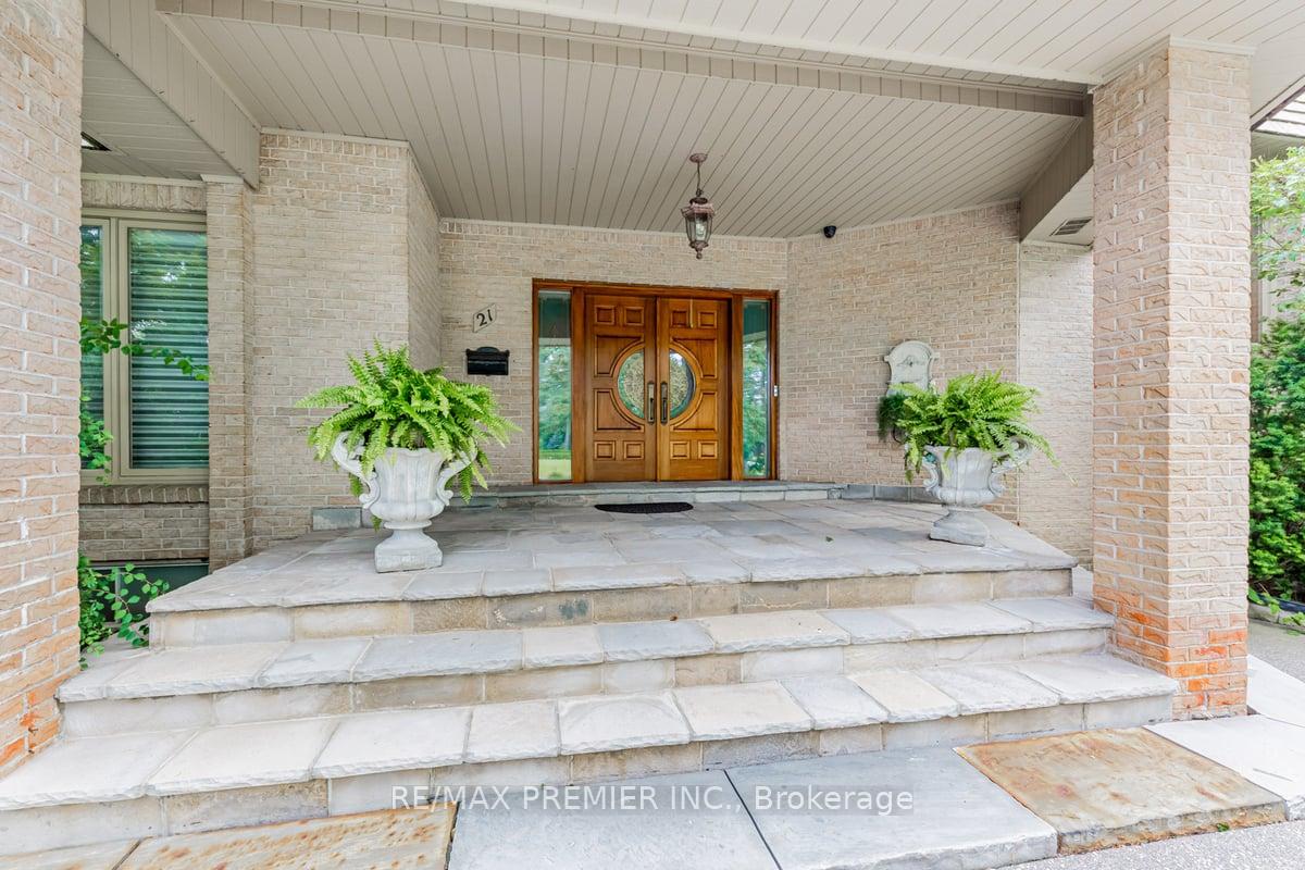 Photo 38 of 21 Knudson Lane, Vaughan, East Woodbridge — HOMEH