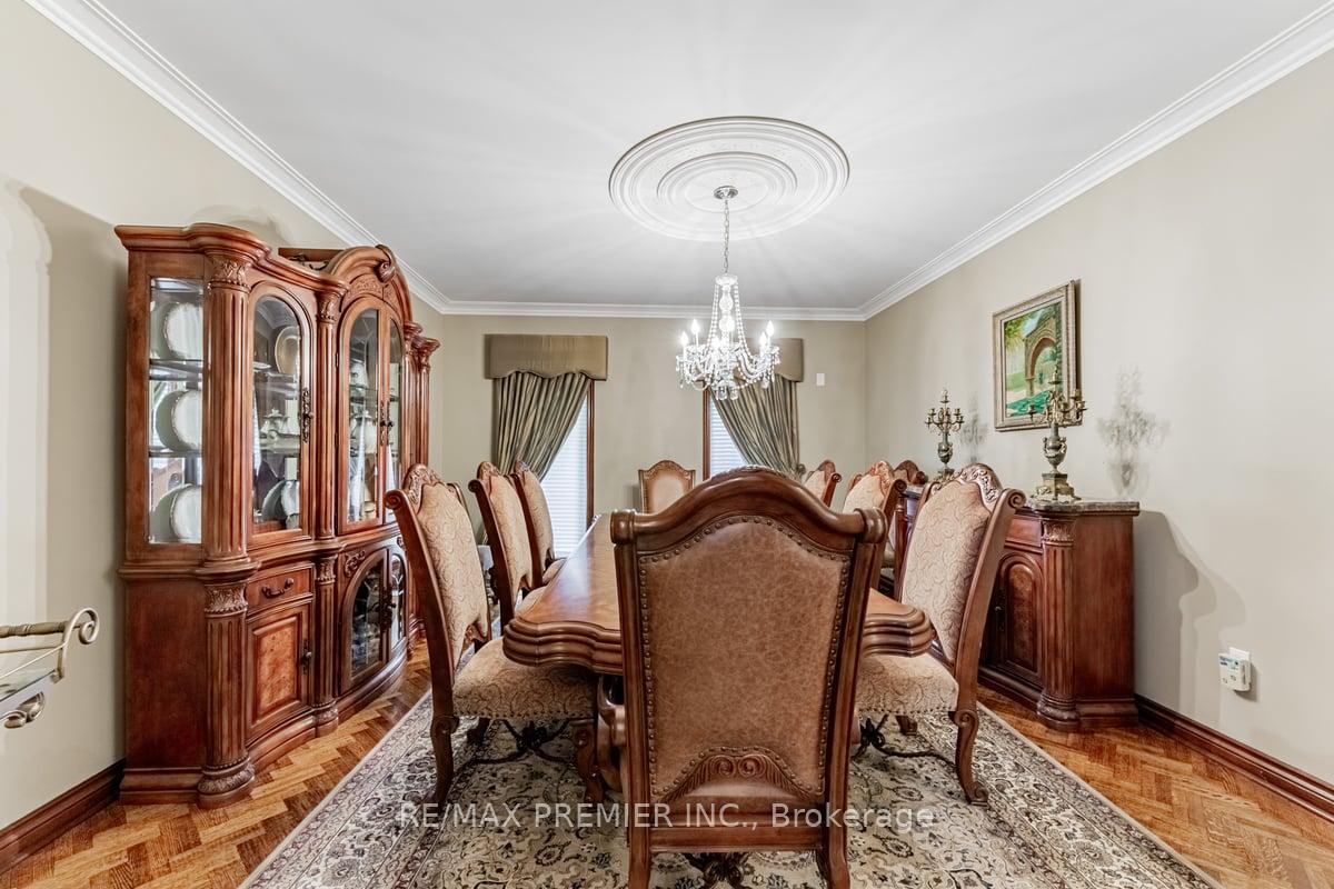Photo 5 of 21 Knudson Lane, Vaughan, East Woodbridge — HOMEH