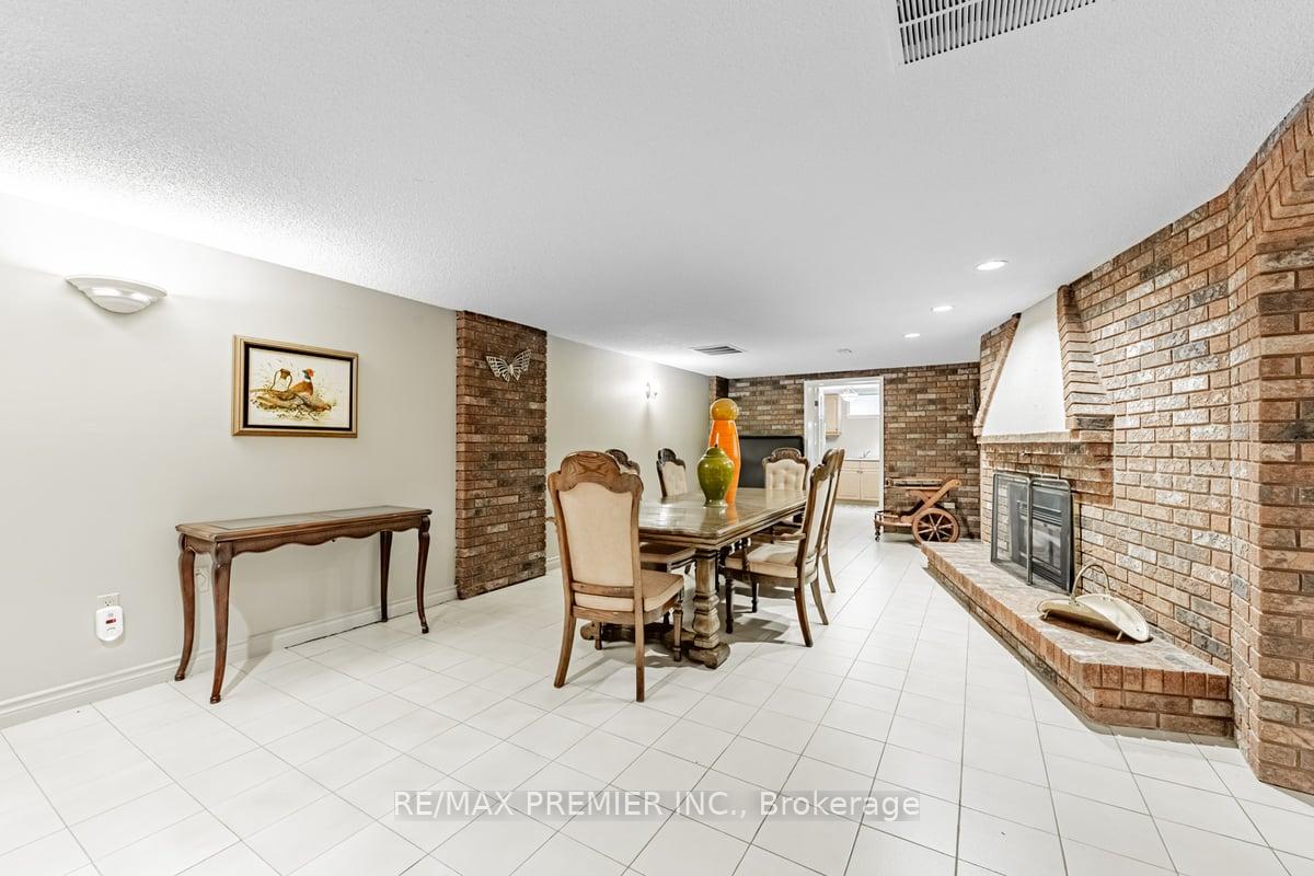 Photo 22 of 21 Knudson Lane, Vaughan, East Woodbridge — HOMEH