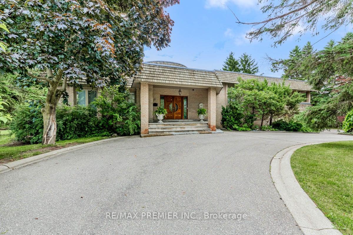 Photo 34 of 21 Knudson Lane, Vaughan, East Woodbridge — HOMEH