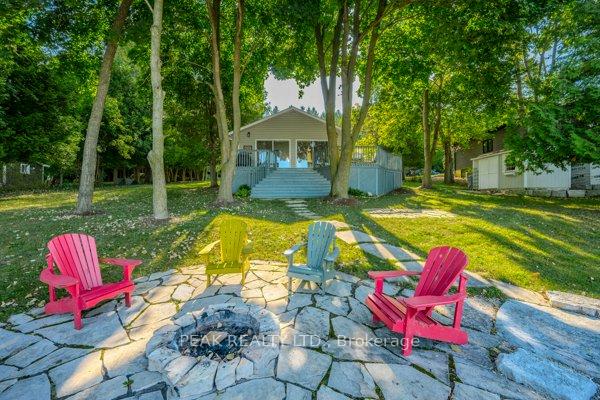 Photo 2 of 214 2 Road S, Mapleton, Rural Mapleton — HOMEH
