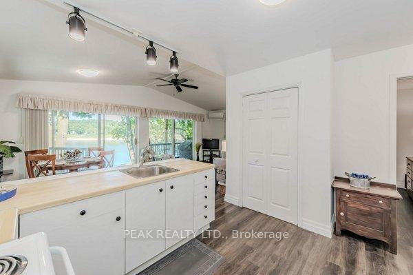 Photo 11 of 214 2 Road S, Mapleton, Rural Mapleton — HOMEH