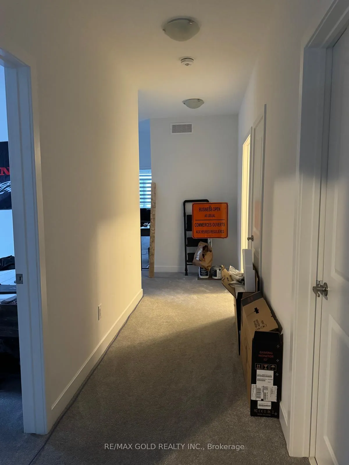 Photo 9 of 344 Monticello Avenue, Ottawa, Kanata - Emerald Meadows/Trailwest — HOMEH