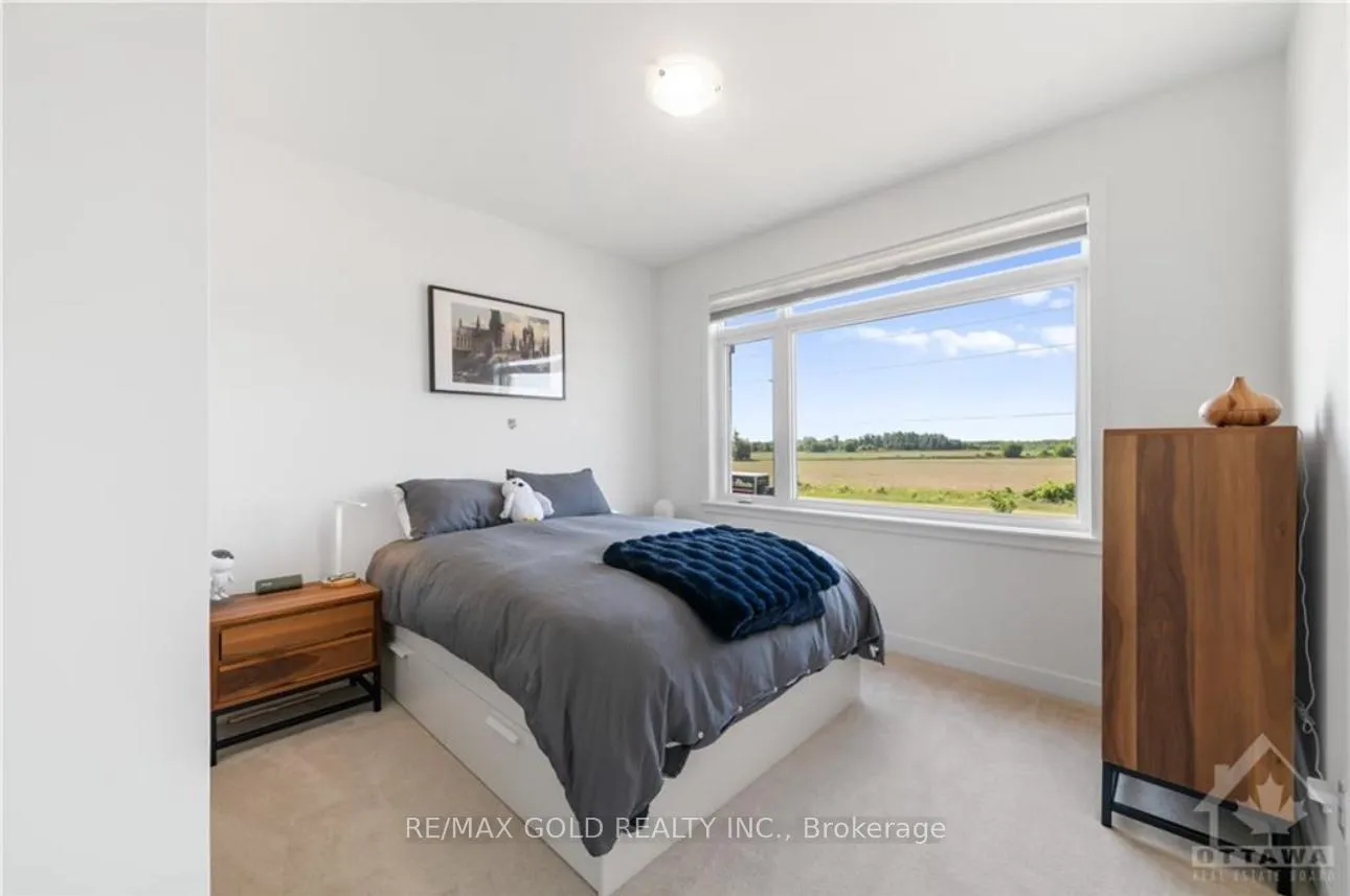Photo 13 of 344 Monticello Avenue, Ottawa, Kanata - Emerald Meadows/Trailwest — HOMEH