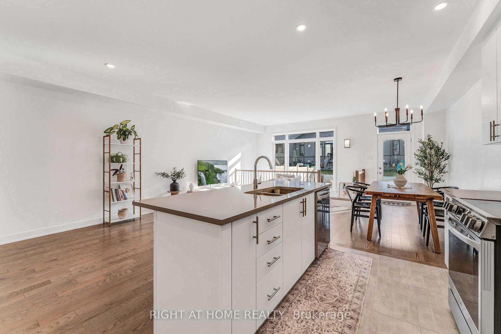 Photo 14 of 623 Rathburn Lane, Ottawa, Leitrim — HOMEH