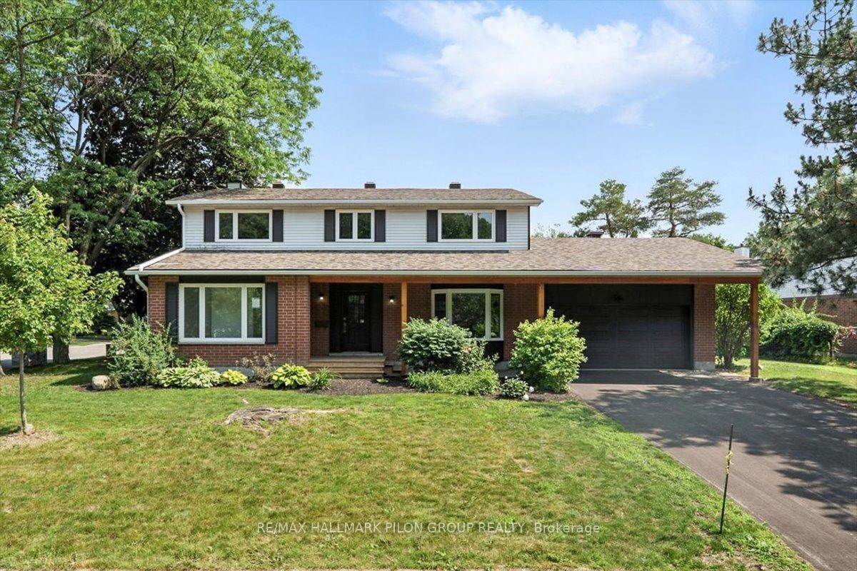 Photo 1 of 126 Hawk Crescent, Ottawa, Hunt Club/Western Community — HOMEH