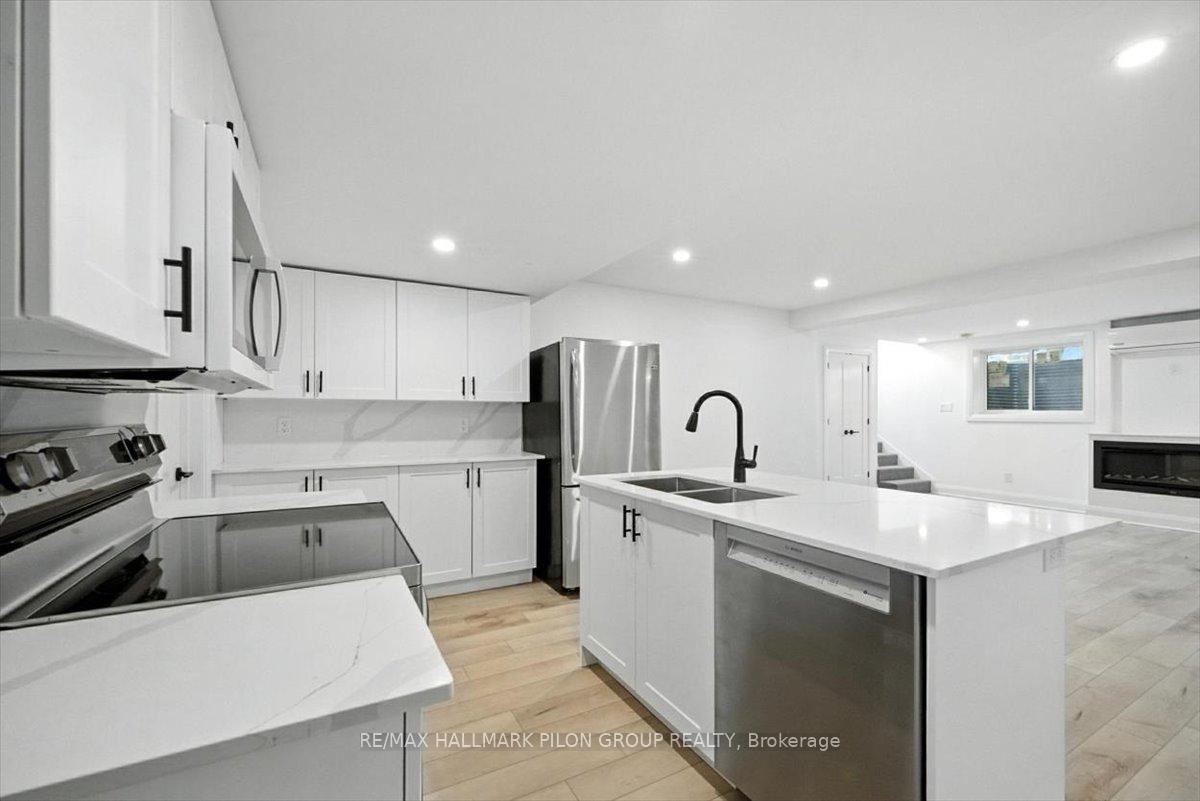 Photo 26 of 126 Hawk Crescent, Ottawa, Hunt Club/Western Community — HOMEH