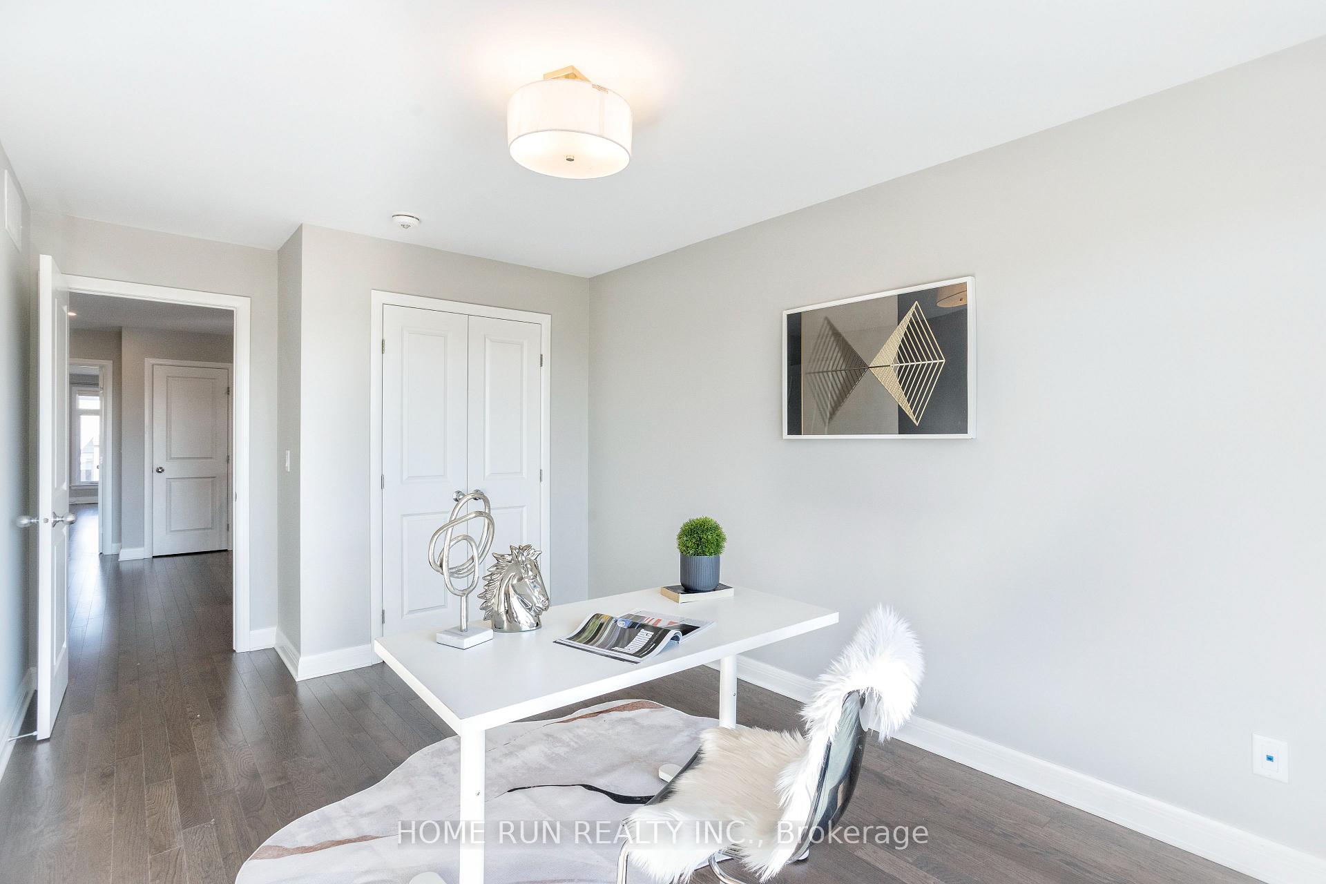 Photo 32 of 82 Michael Stoqua Street, Ottawa, CFB Rockcliffe and Area — HOMEH