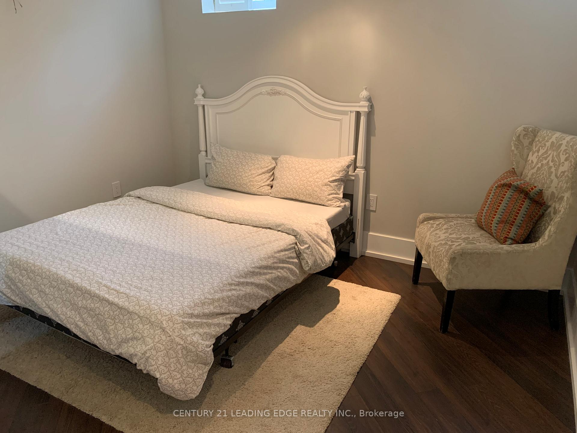Photo 2 of 56 Vas Road, Vaughan, Vellore Village — HOMEH