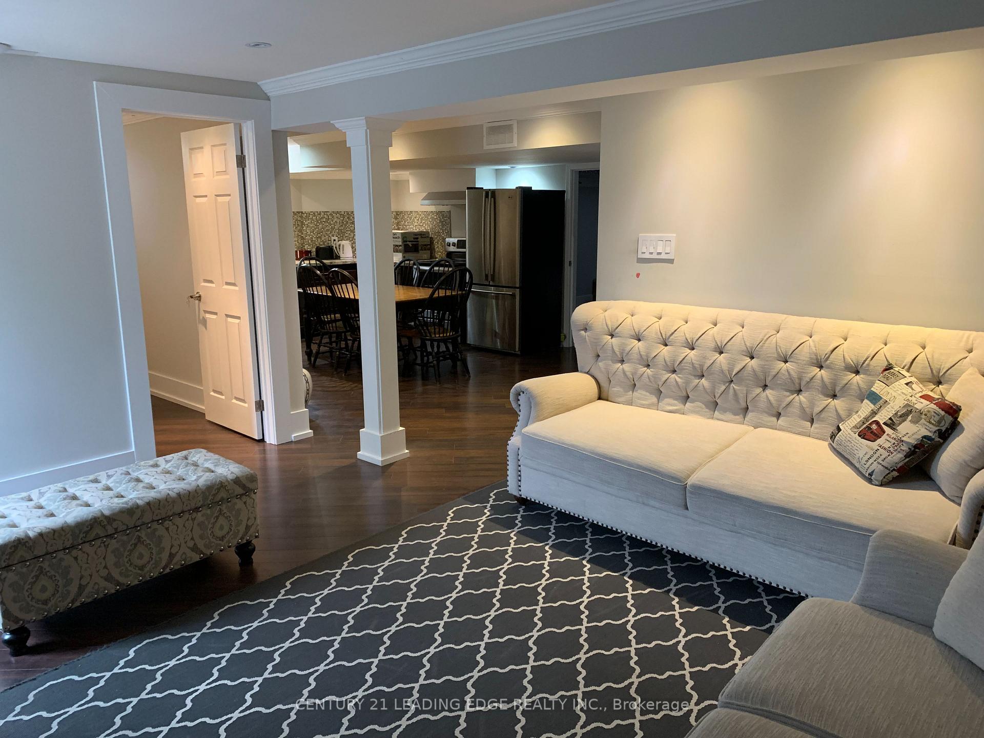 Photo 5 of 56 Vas Road, Vaughan, Vellore Village — HOMEH
