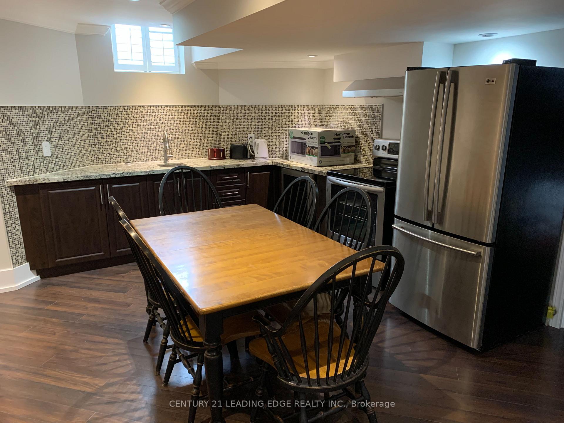 Photo 4 of 56 Vas Road, Vaughan, Vellore Village — HOMEH