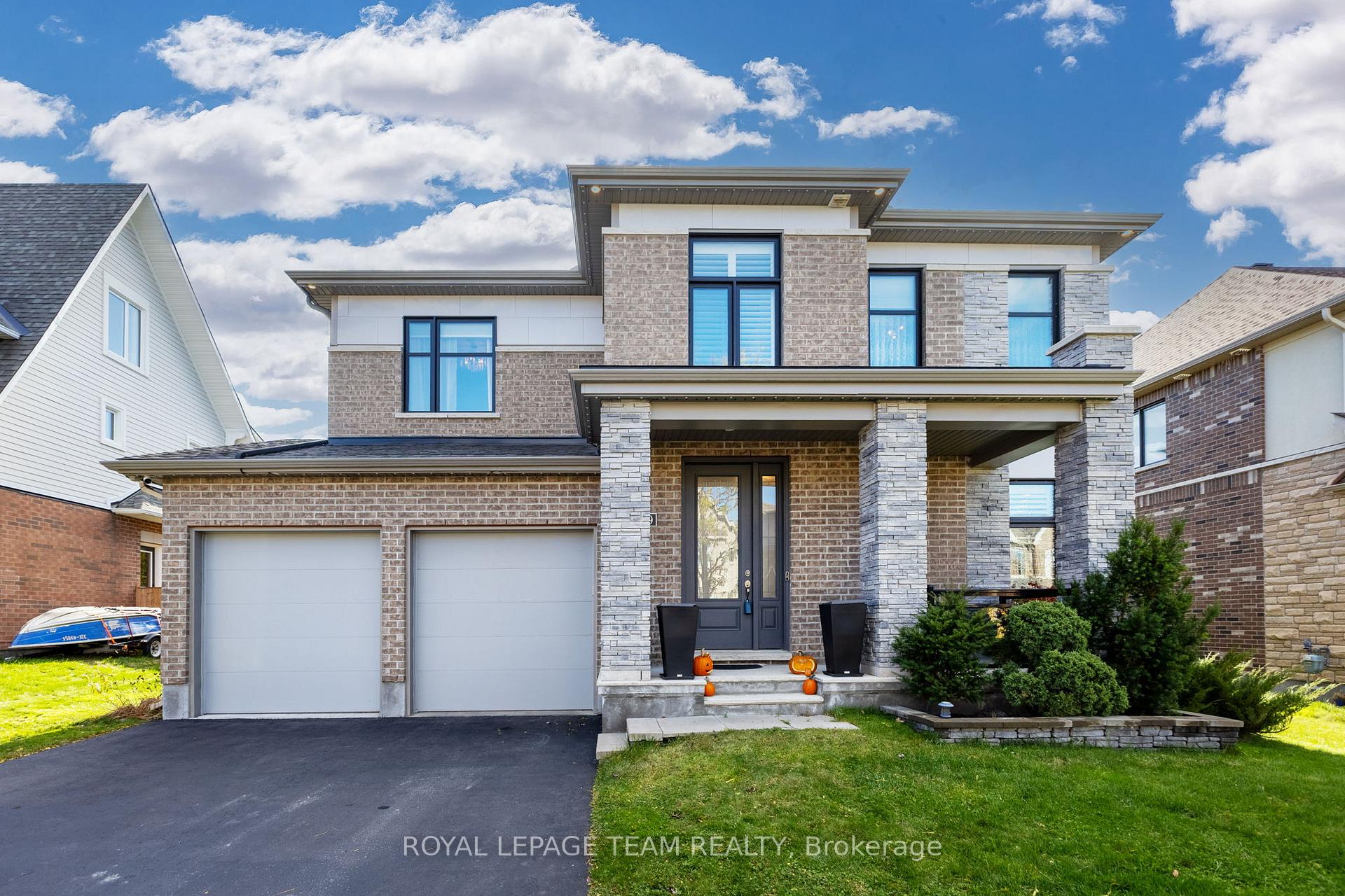 Photo 1 of 509 Chriscraft Way, Ottawa, Mahogany Community — HOMEH