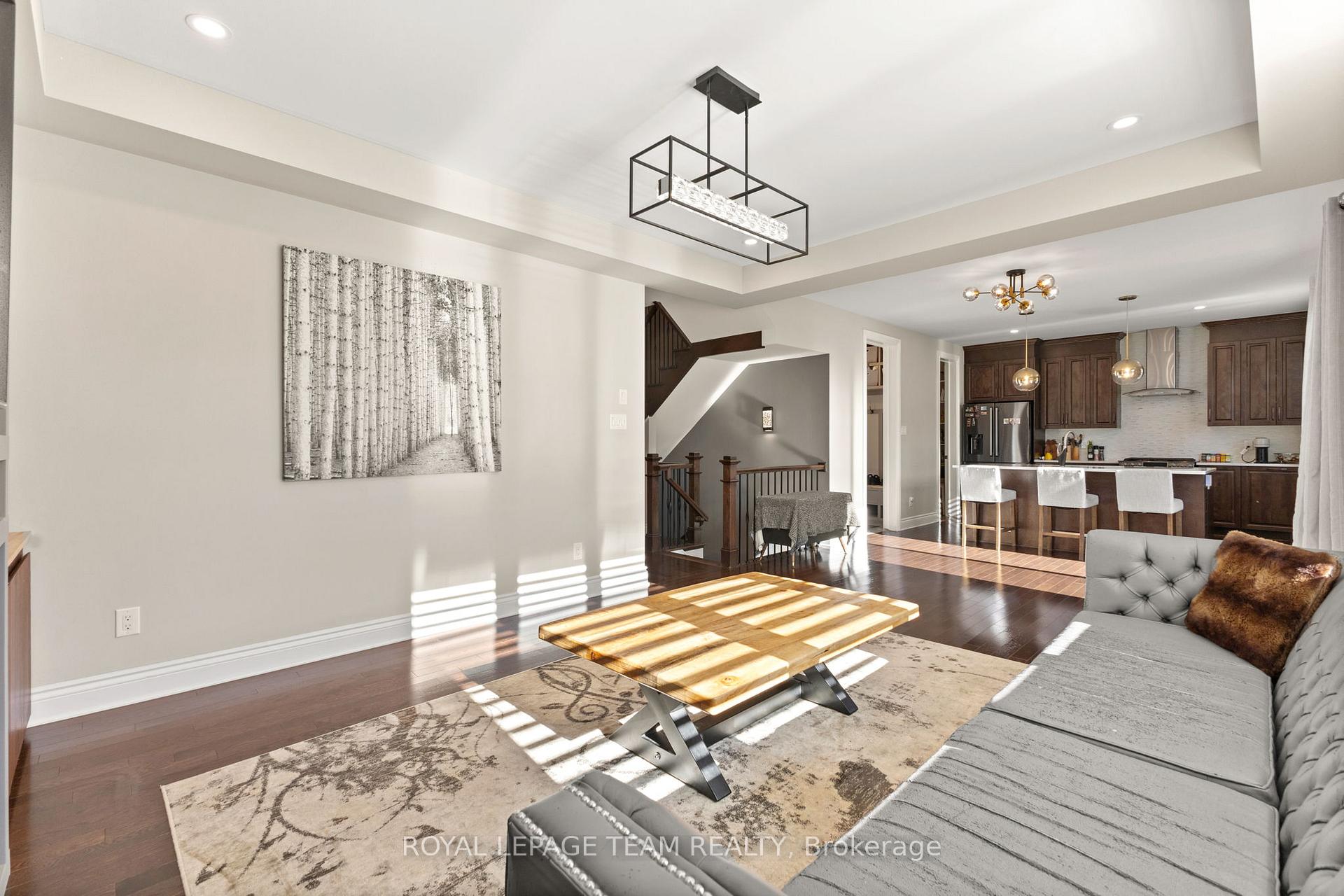Photo 10 of 509 Chriscraft Way, Ottawa, Mahogany Community — HOMEH