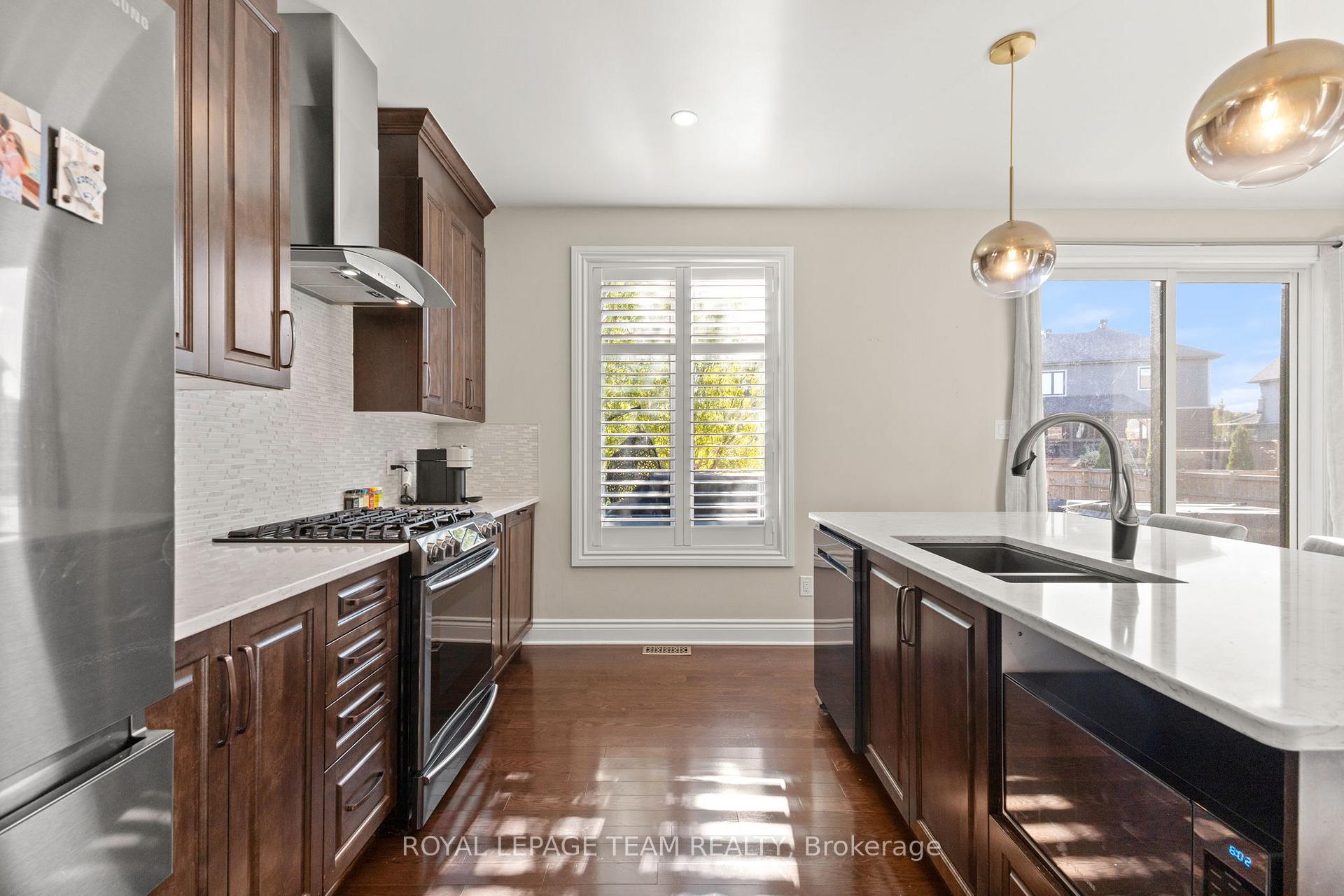 Photo 14 of 509 Chriscraft Way, Ottawa, Mahogany Community — HOMEH