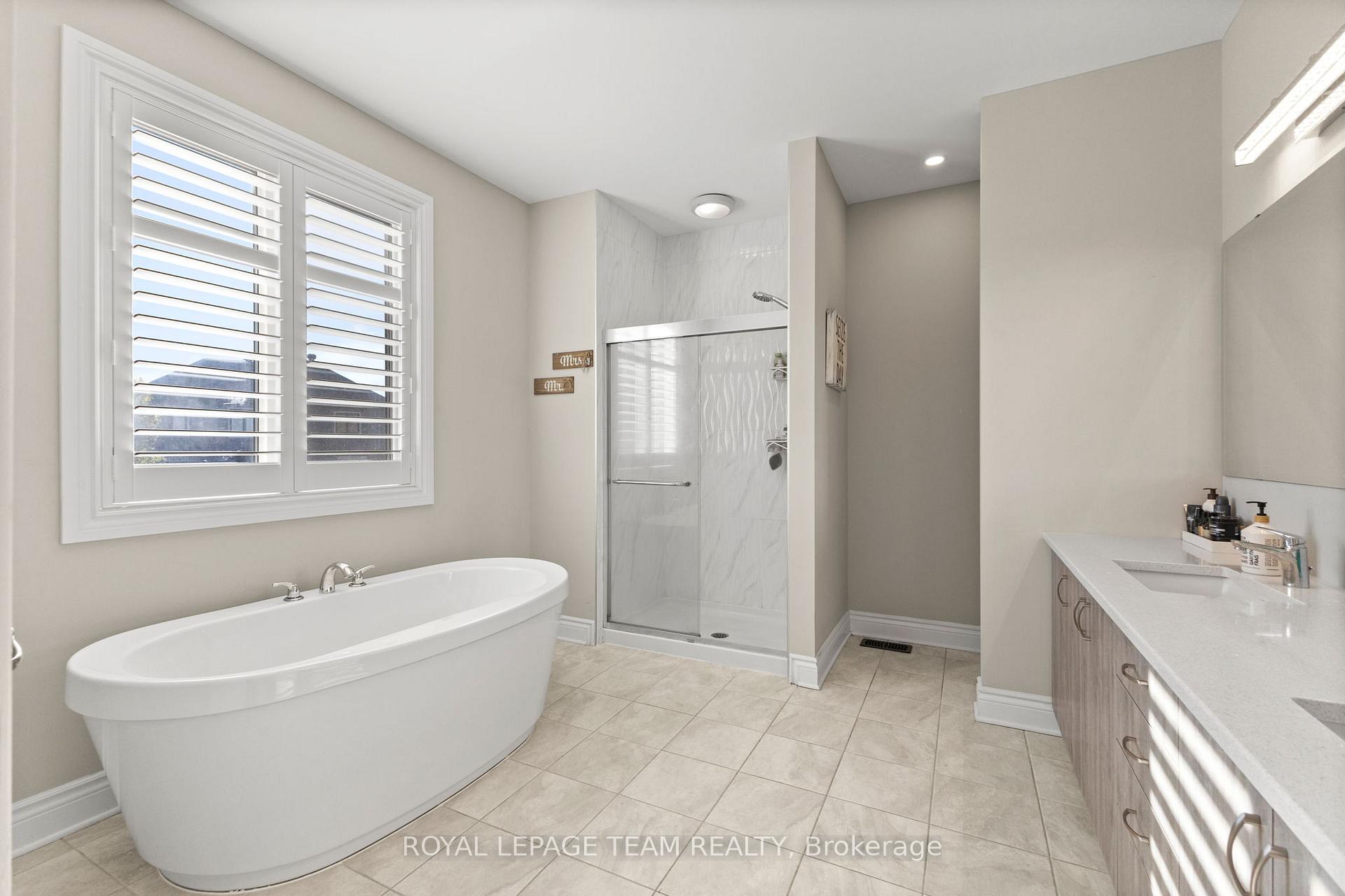 Photo 20 of 509 Chriscraft Way, Ottawa, Mahogany Community — HOMEH