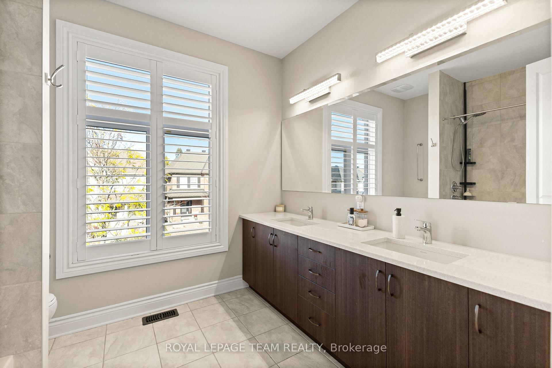 Photo 28 of 509 Chriscraft Way, Ottawa, Mahogany Community — HOMEH