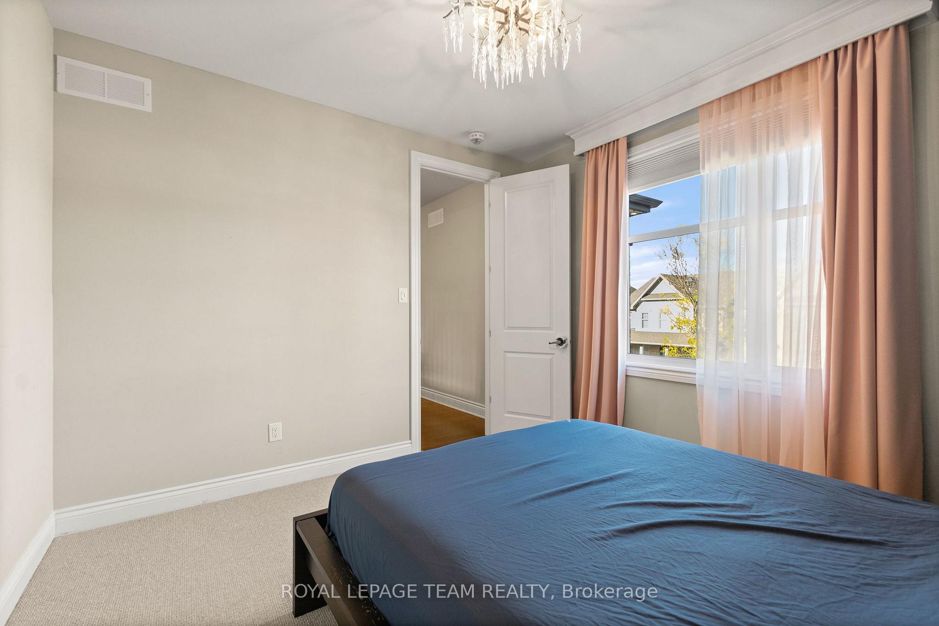 Photo 30 of 509 Chriscraft Way, Ottawa, Mahogany Community — HOMEH