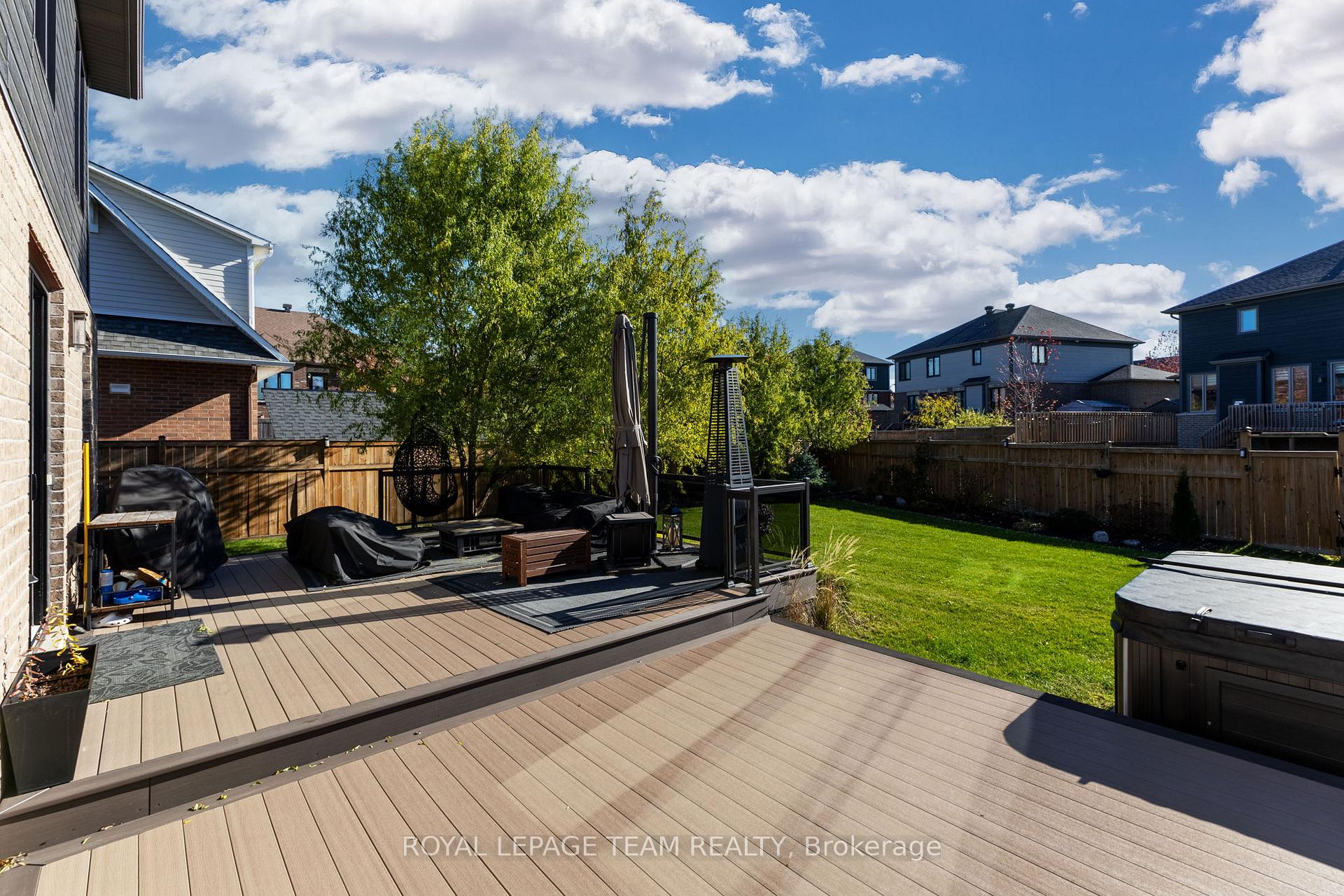 Photo 34 of 509 Chriscraft Way, Ottawa, Mahogany Community — HOMEH