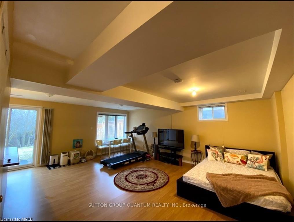 Photo 3 of 218 Dearborn Boulevard, Waterloo, Colonial Acres — HOMEH