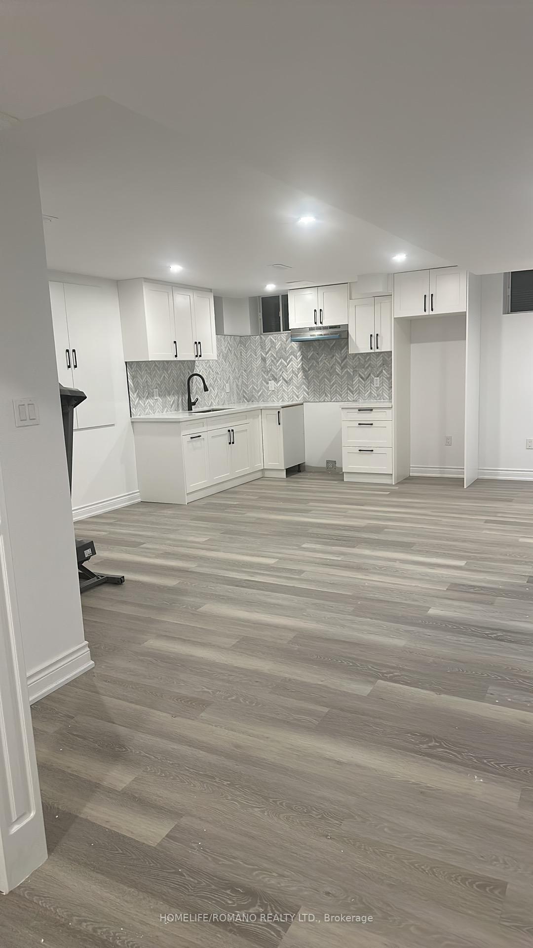 Photo 3 of 50 Lyle Drive, Clarington, Bowmanville — HOMEH