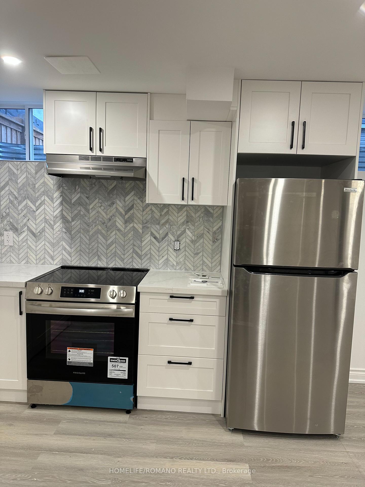 Photo 8 of 50 Lyle Drive, Clarington, Bowmanville — HOMEH