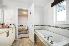 Photo 23 of 607 Sunburst Street, Ottawa, Leitrim — HOMEH