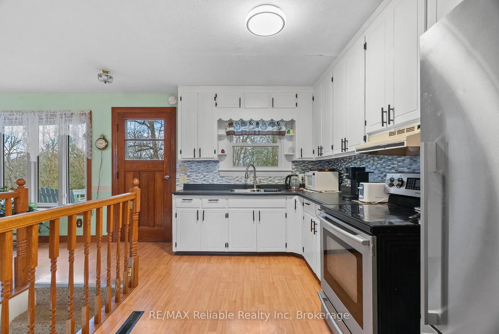 Photo 8 of 77836 London Road, Huron East, Tuckersmith — HOMEH