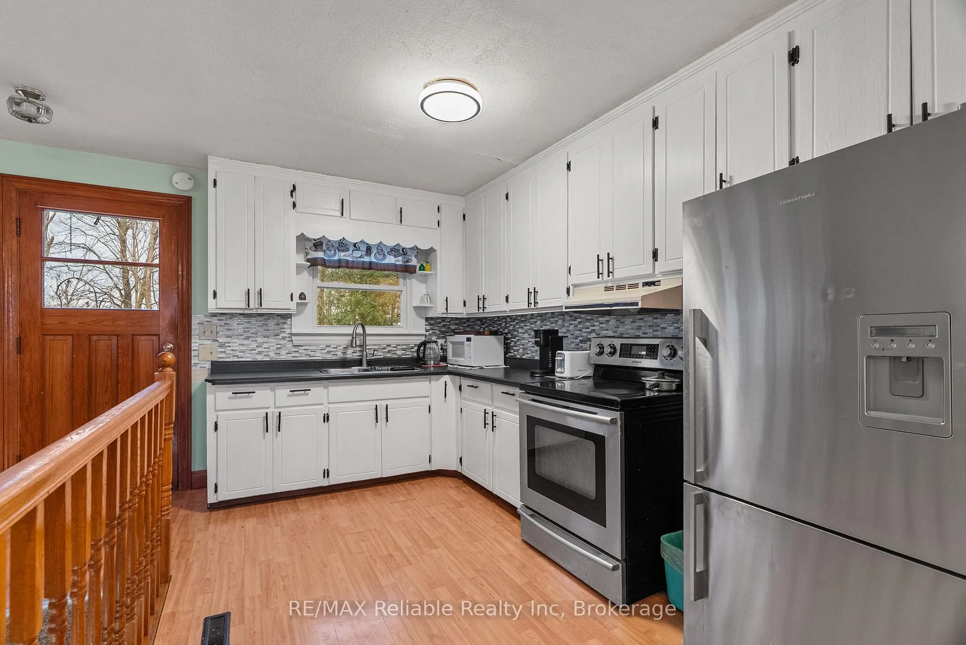 Photo 9 of 77836 London Road, Huron East, Tuckersmith — HOMEH