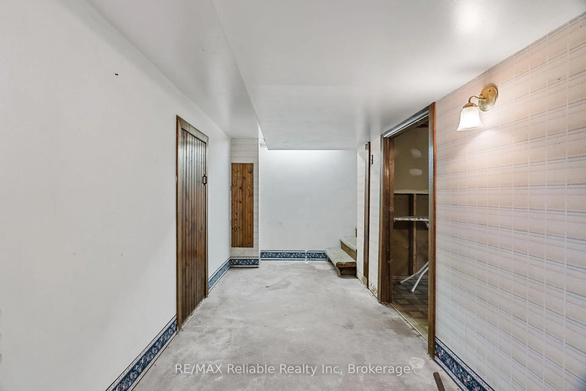 Photo 22 of 77836 London Road, Huron East, Tuckersmith — HOMEH