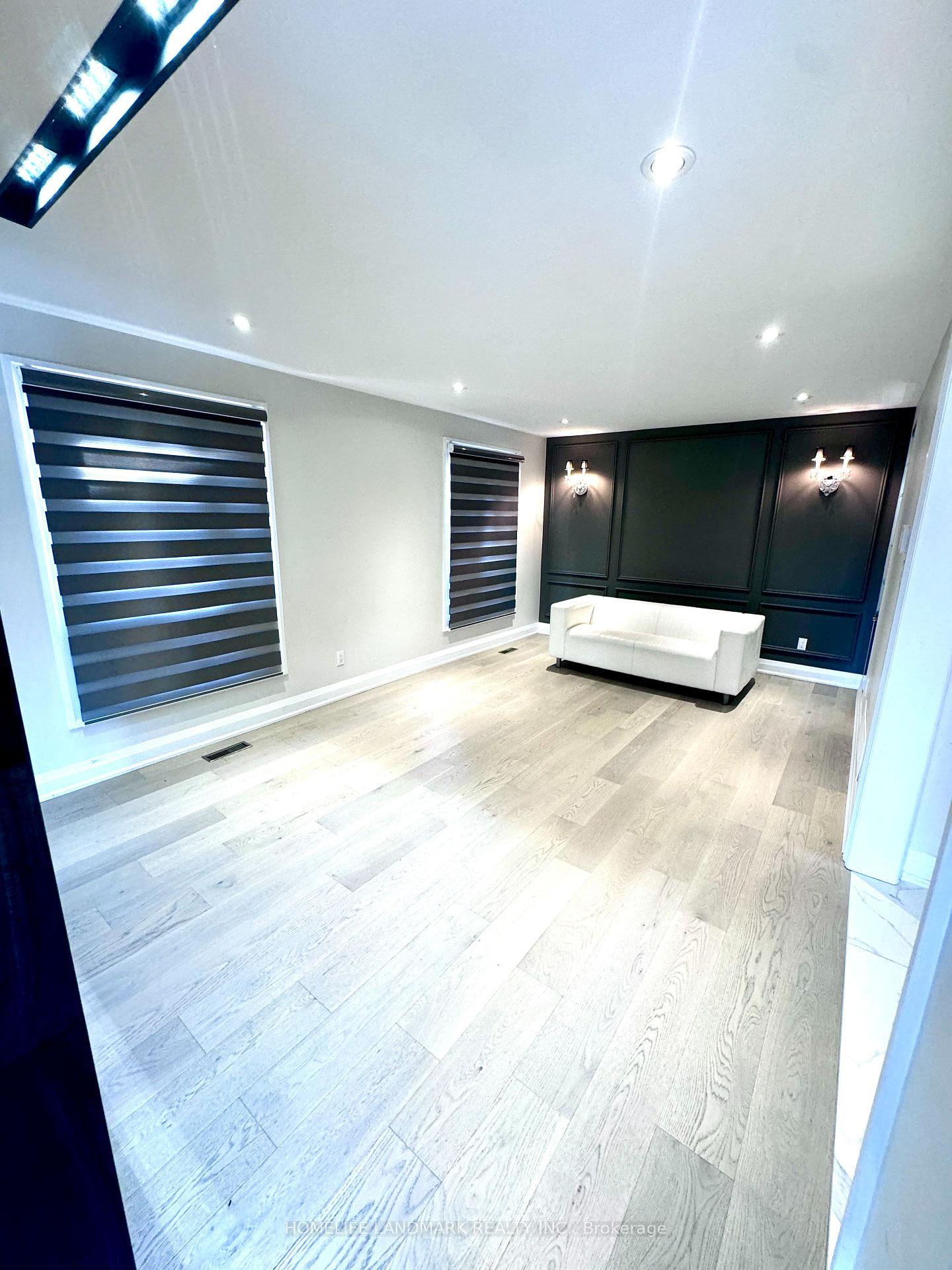 Photo 5 of 116 Tangmere Crescent, Markham, Milliken Mills East — HOMEH