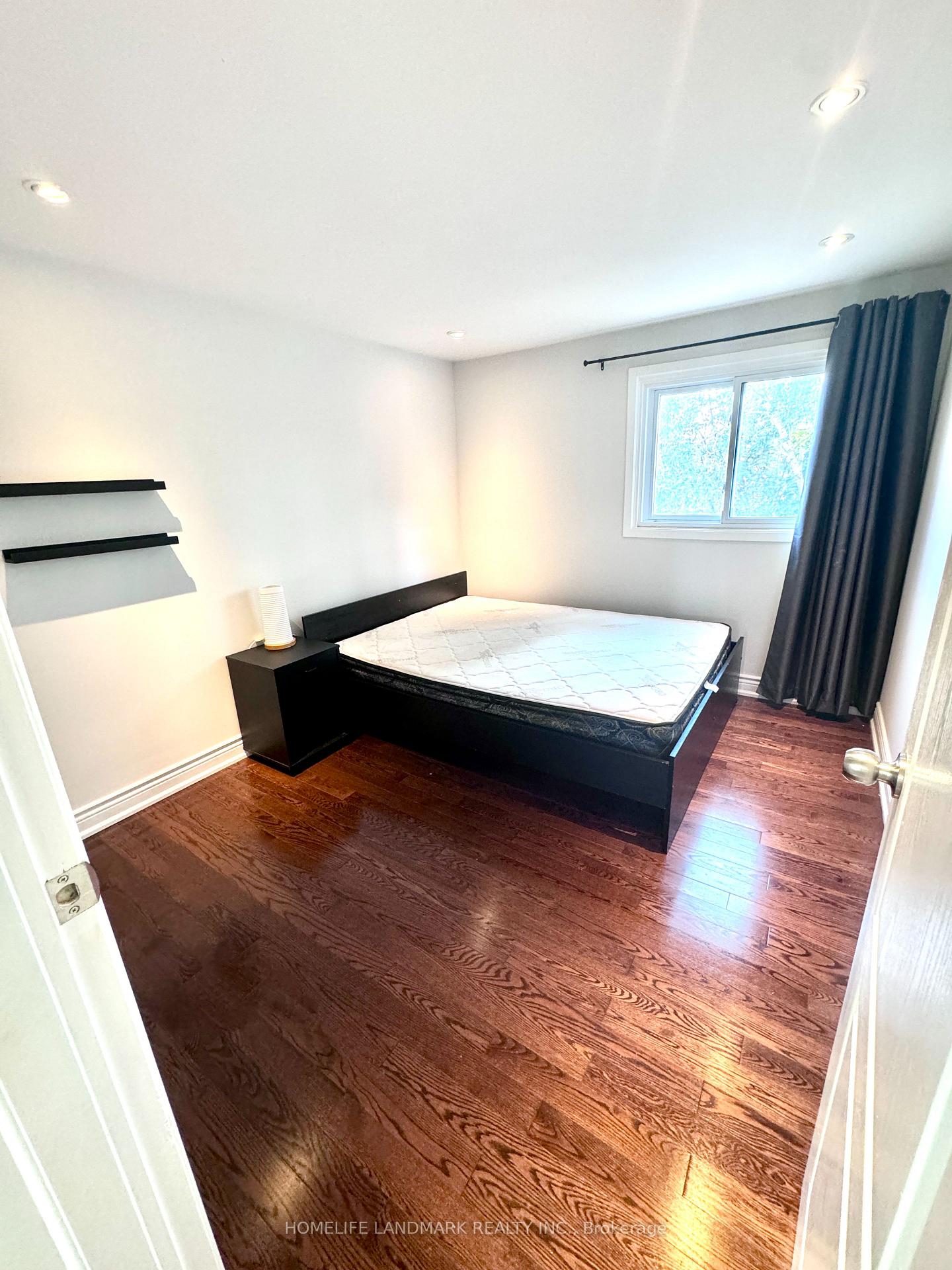 Photo 9 of 116 Tangmere Crescent, Markham, Milliken Mills East — HOMEH