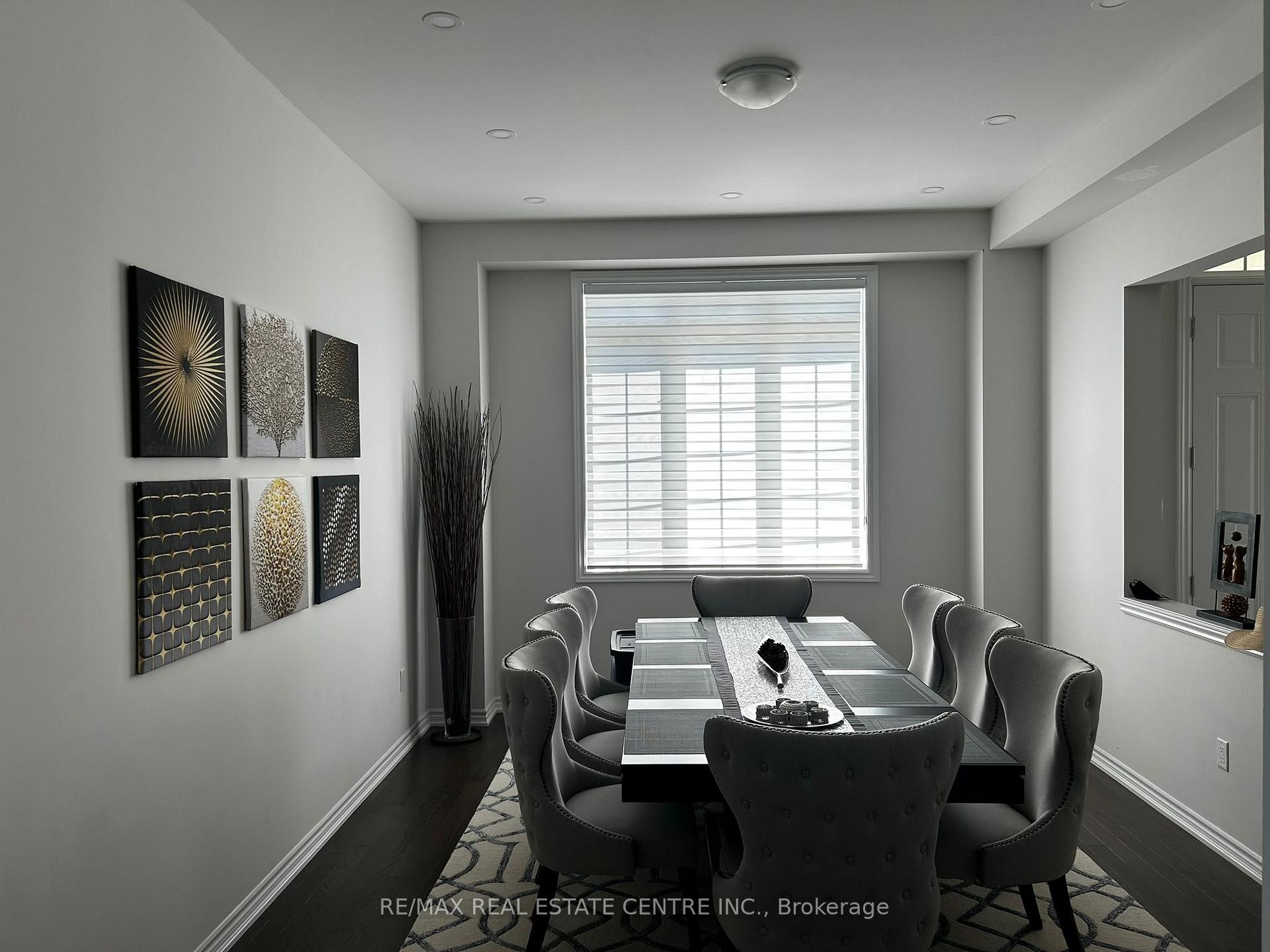 Photo 11 of 46 Belgium Crescent, Brampton, Northwest Brampton — HOMEH