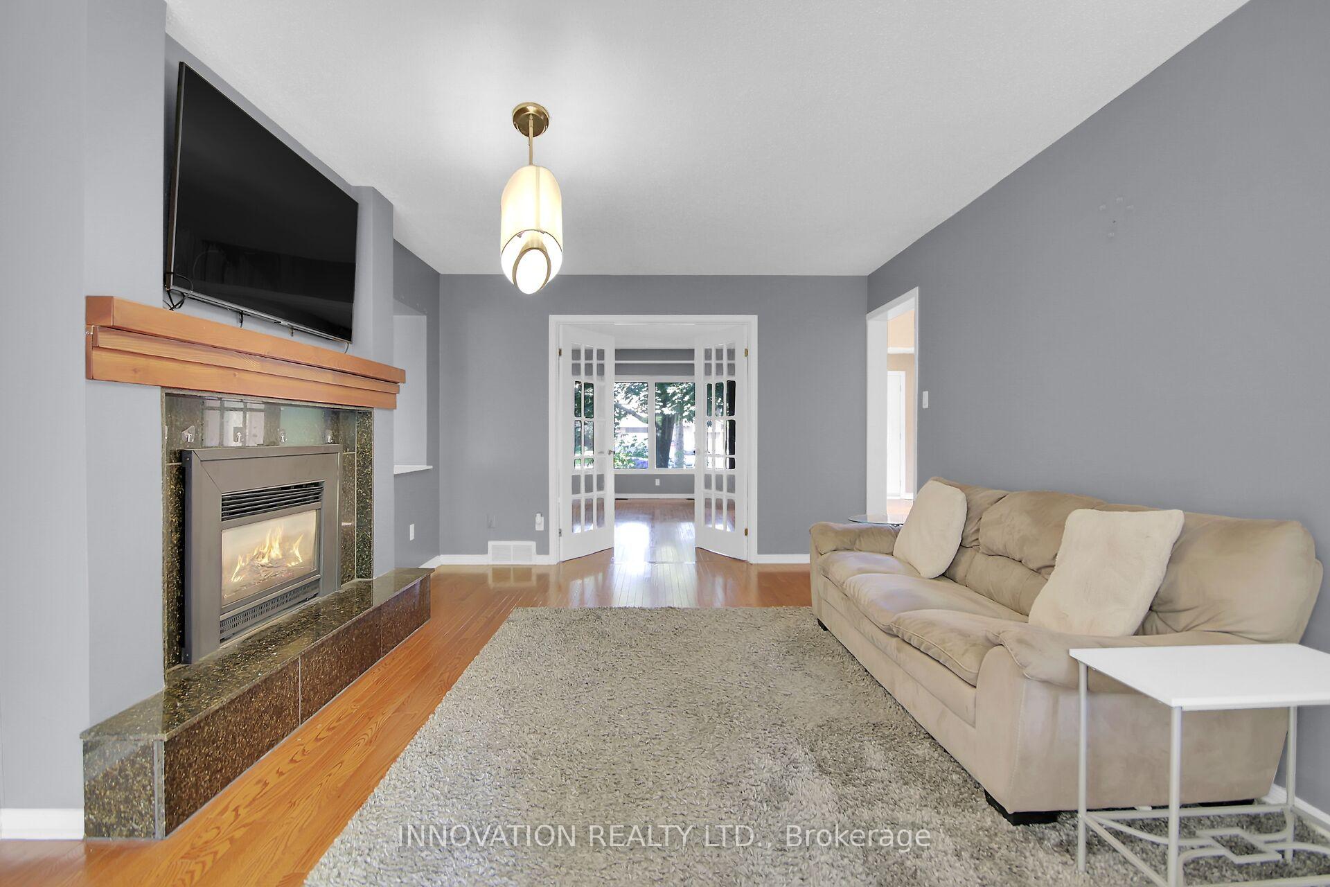 Photo 7 of 13 Ratan Court, Ottawa, Hunt Club — HOMEH