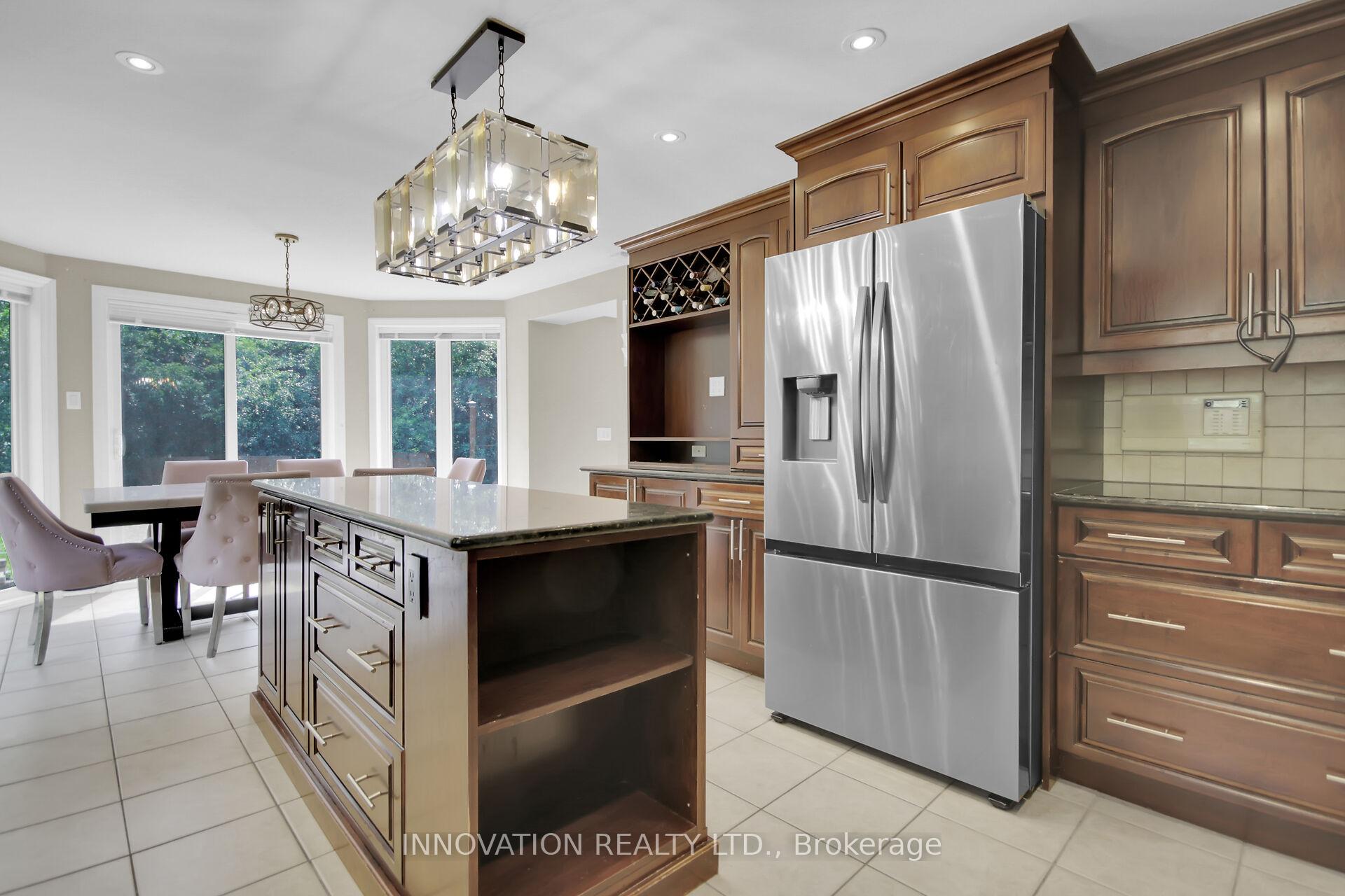 Photo 19 of 13 Ratan Court, Ottawa, Hunt Club — HOMEH