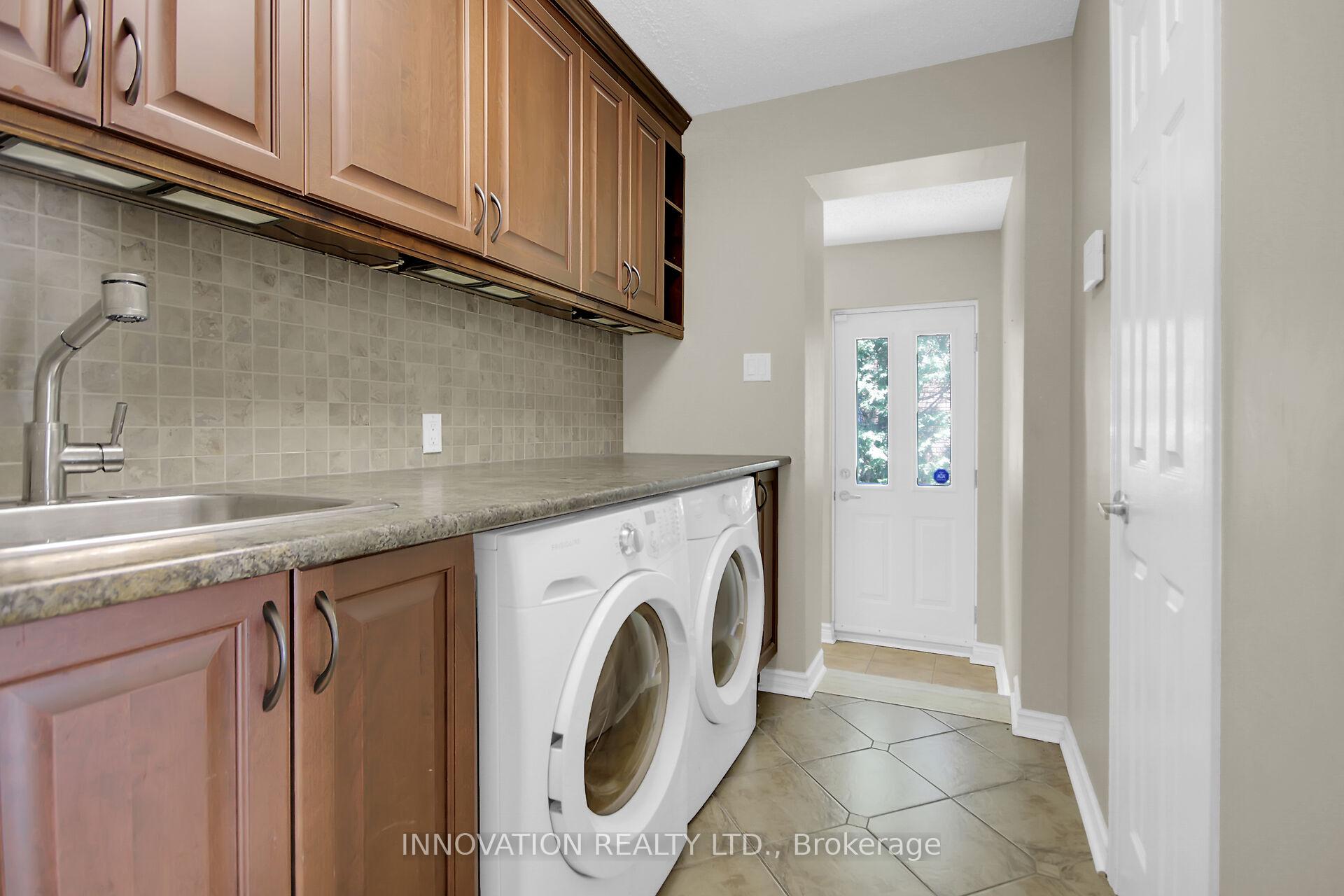 Photo 27 of 13 Ratan Court, Ottawa, Hunt Club — HOMEH