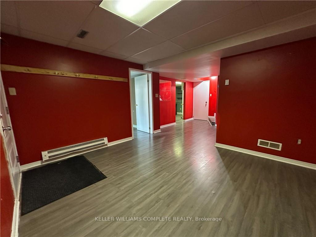 Photo 3 of Unit B, 22 Amherst Circle, Hamilton, Butler — HOMEH