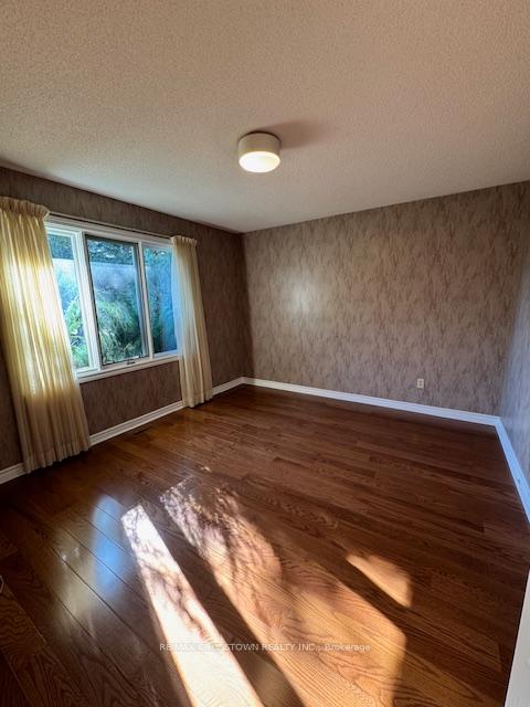 Photo 13 of 15 Dobson Court, King, Nobleton — HOMEH