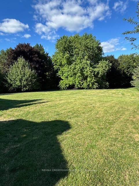 Photo 30 of 15 Dobson Court, King, Nobleton — HOMEH