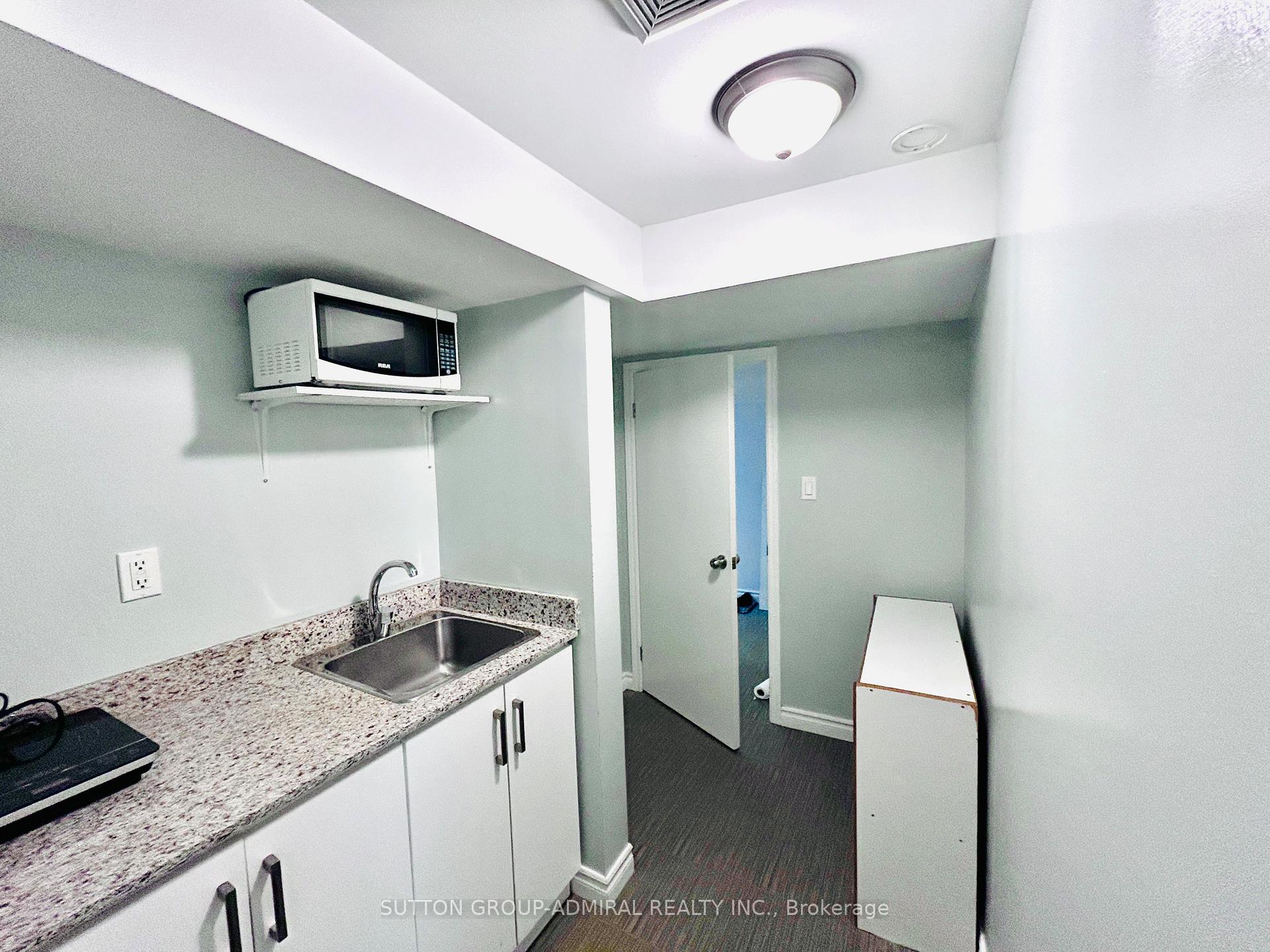 Photo 3 of 19 Dowling Circle, Markham, Milliken Mills East — HOMEH