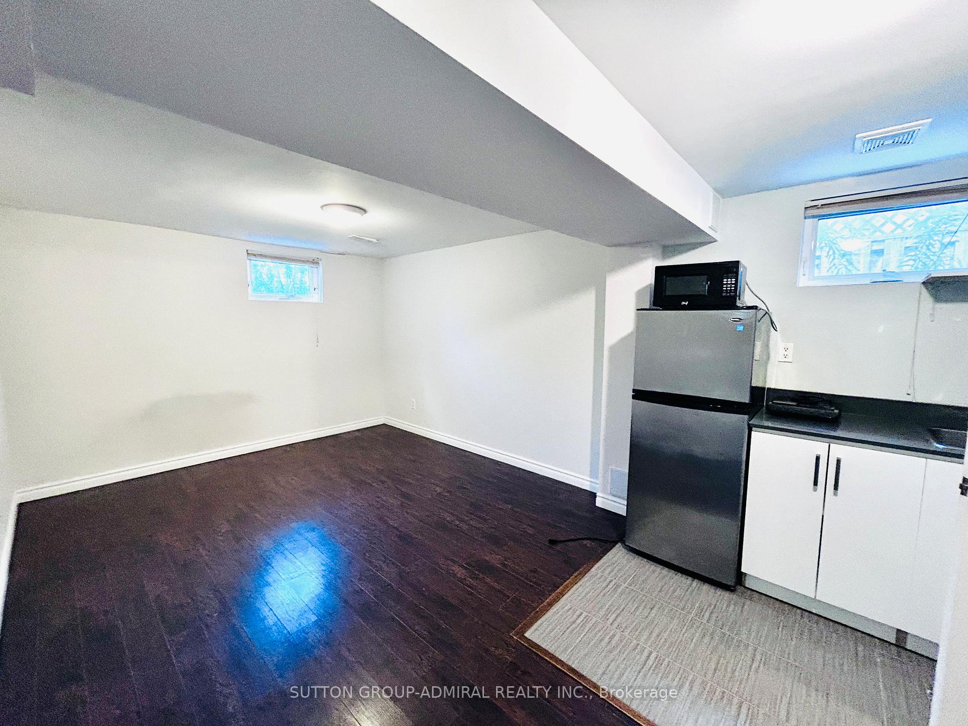 Photo 16 of 19 Dowling Circle, Markham, Milliken Mills East — HOMEH