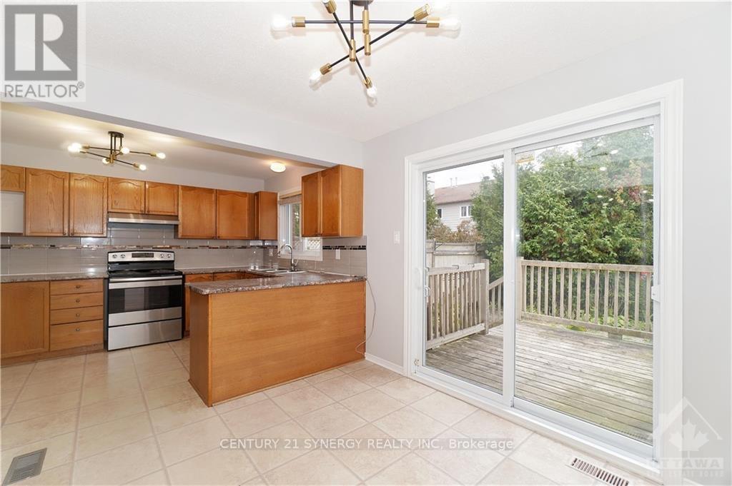 Photo 3 of 92 Havenhurst Crescent, Ottawa, Hunt Club Park/Greenboro — HOMEH
