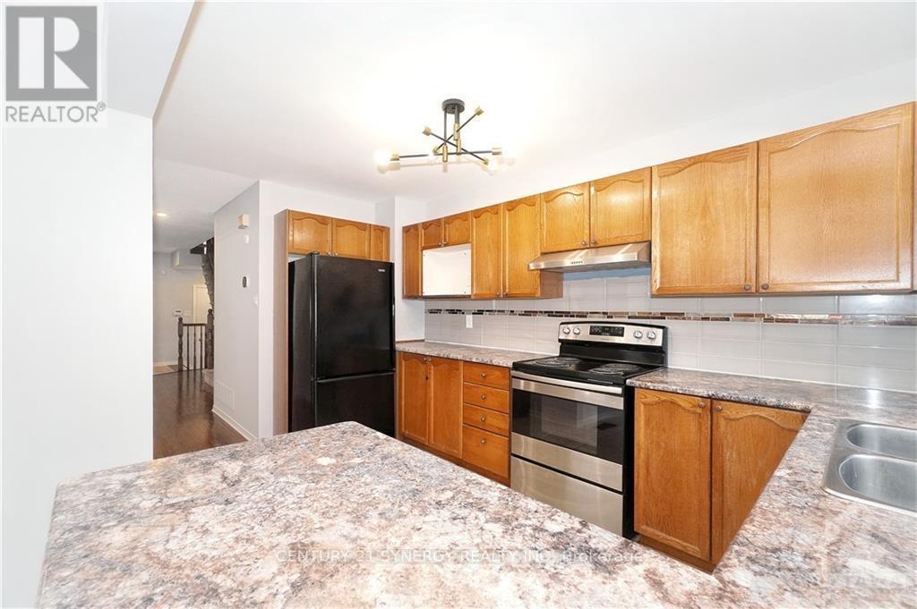 Photo 4 of 92 Havenhurst Crescent, Ottawa, Hunt Club Park/Greenboro — HOMEH