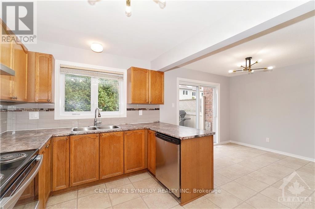 Photo 7 of 92 Havenhurst Crescent, Ottawa, Hunt Club Park/Greenboro — HOMEH