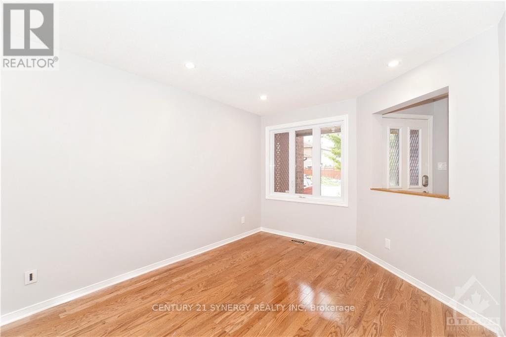 Photo 12 of 92 Havenhurst Crescent, Ottawa, Hunt Club Park/Greenboro — HOMEH