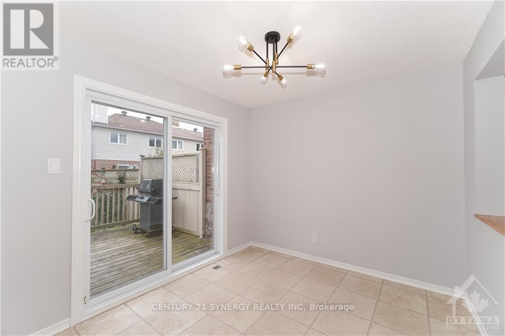 Photo 18 of 92 Havenhurst Crescent, Ottawa, Hunt Club Park/Greenboro — HOMEH