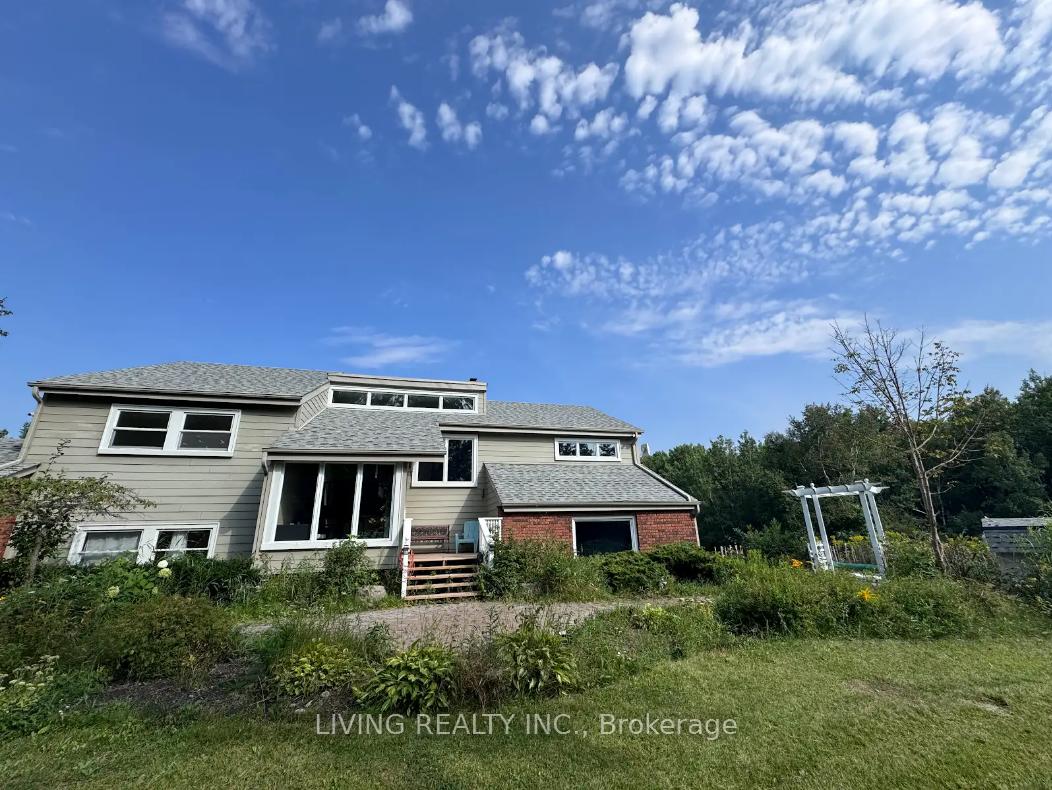 Photo 1 of 785 Brand Road, Uxbridge, Rural Uxbridge — HOMEH